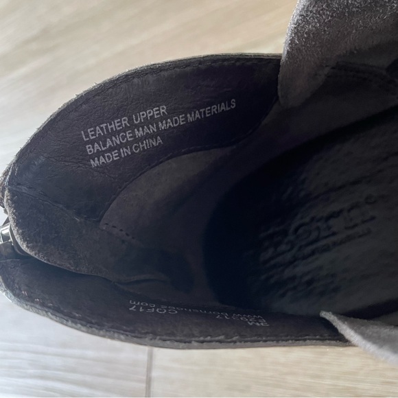 Born Grey Taupe Boots 9 - Picture 4 of 8